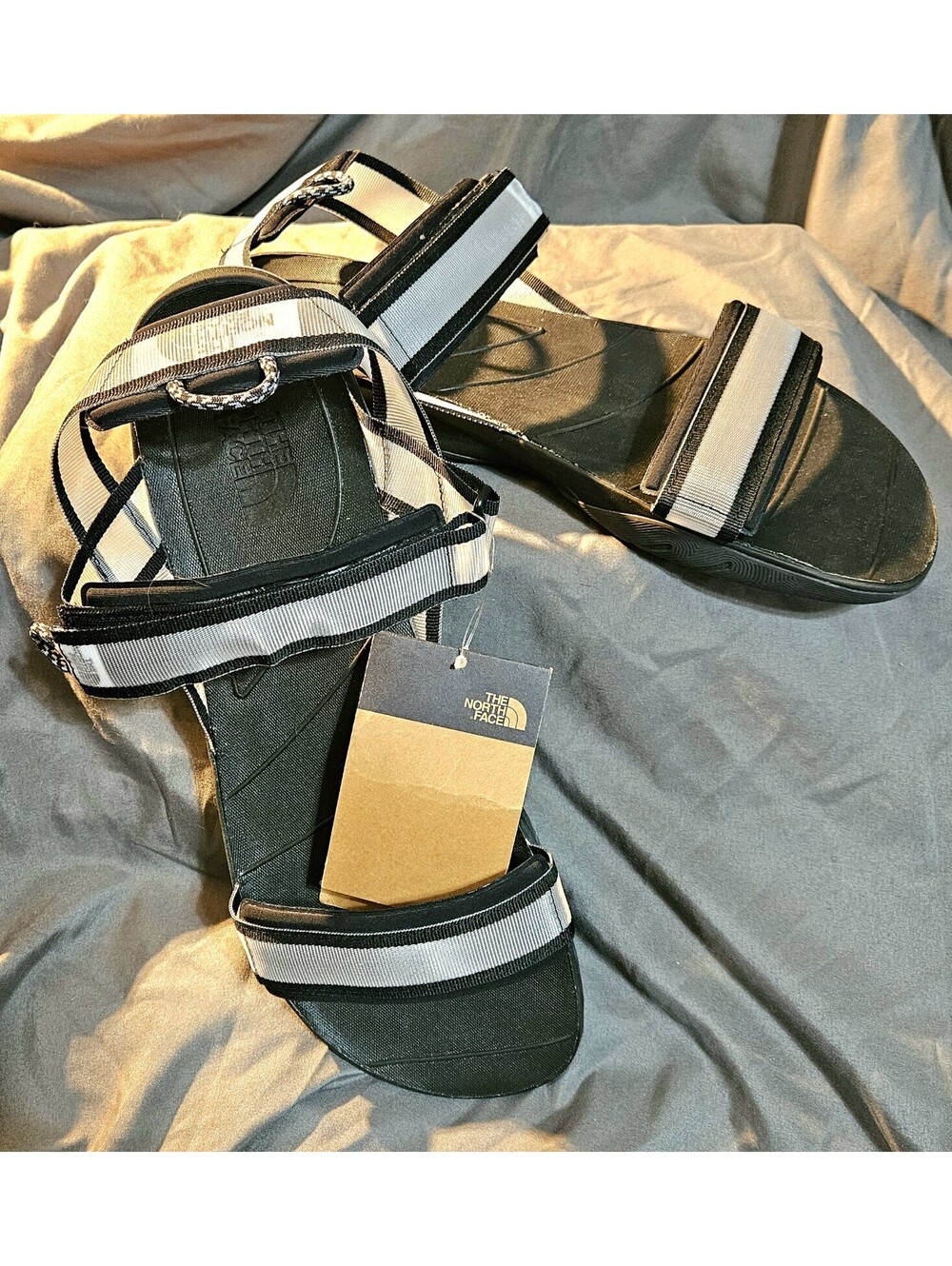 The North Face Skeena Sport Sandal Black/Asphalt Grey Mens 14 Womens 15.5